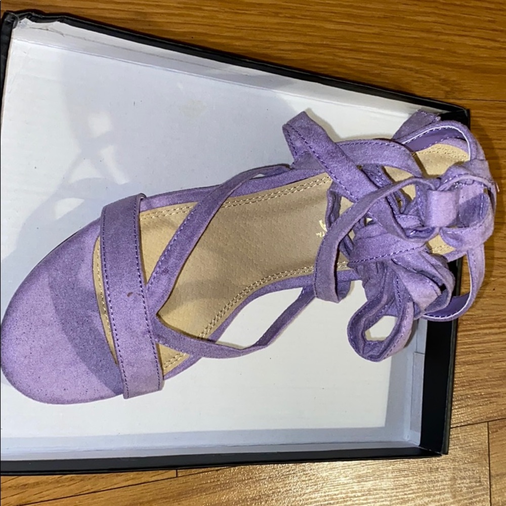 Open Toa Lace Up Chunky Heel 👠